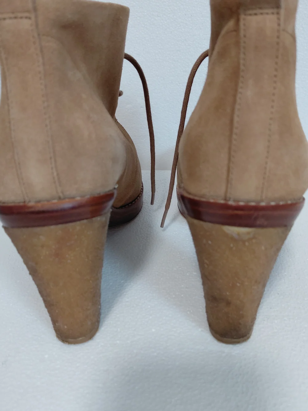 Classic Women's Suede Lace-Up Ankle Boots in Tan